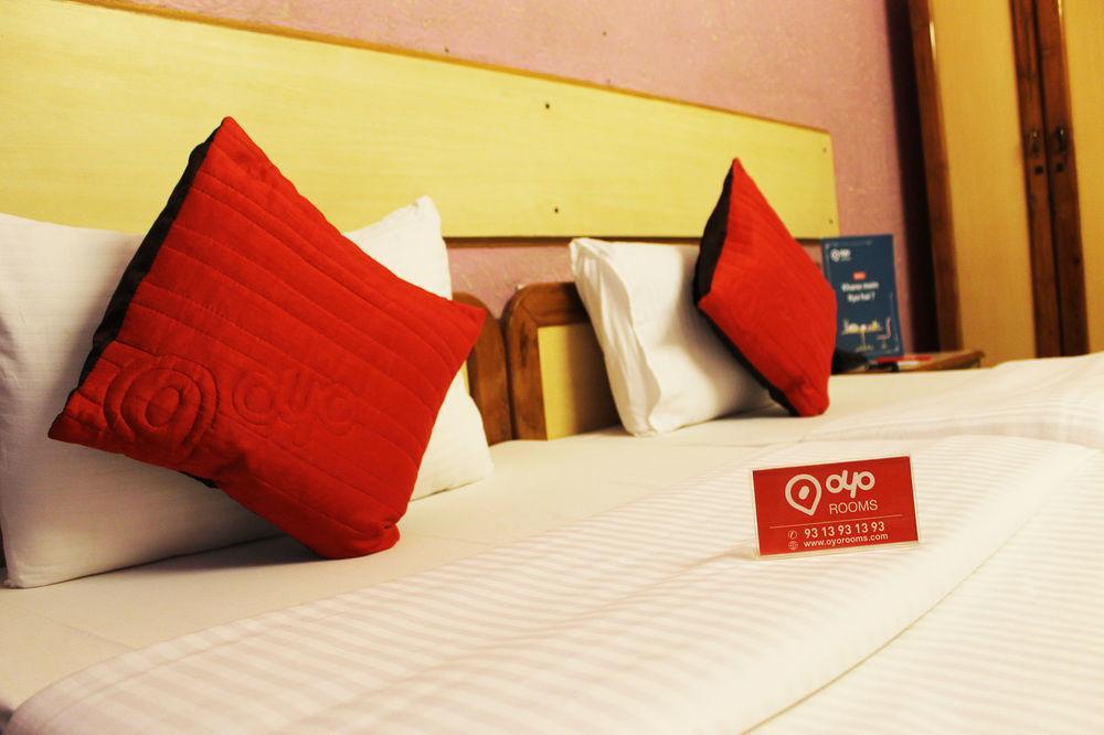 Oyo Rooms Noida Sector 12 Eksteriør billede